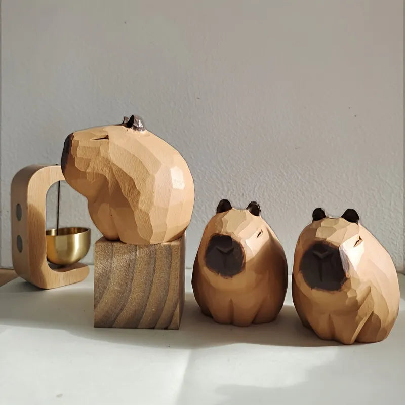 Estatua de madera hecha a mano de Carpincho