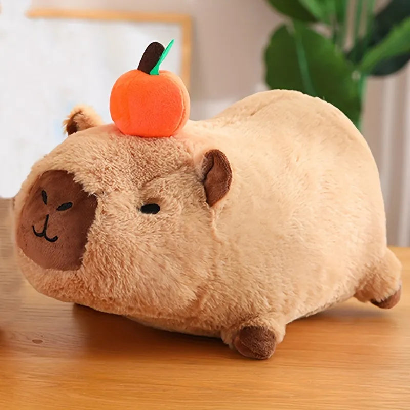 Un lindo juguete de peluche de carpincho
