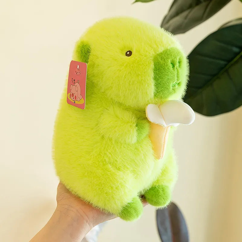 Encantadora almohada de peluche de capibara y fruta