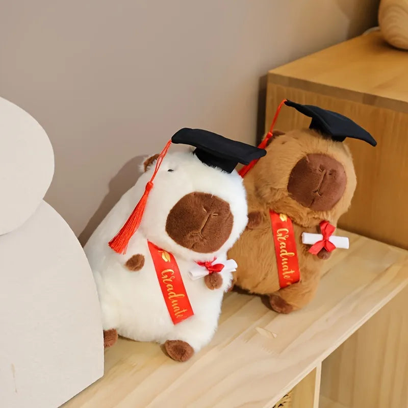 Lindo juguete de peluche de carpincho