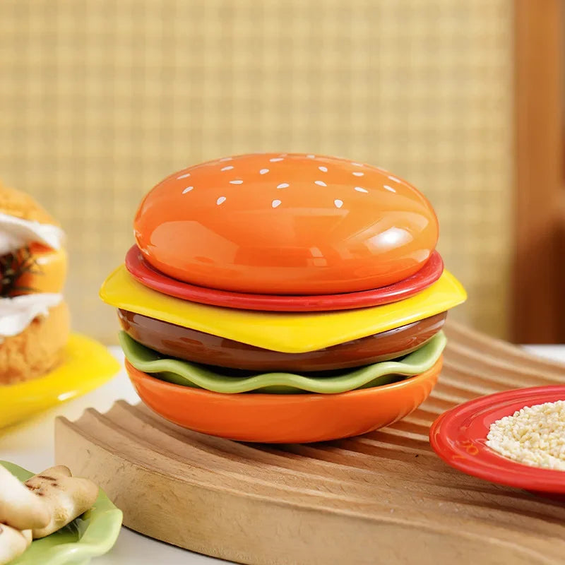 Juego de platos de cerámica con forma de hamburguesa apilada en miniatura