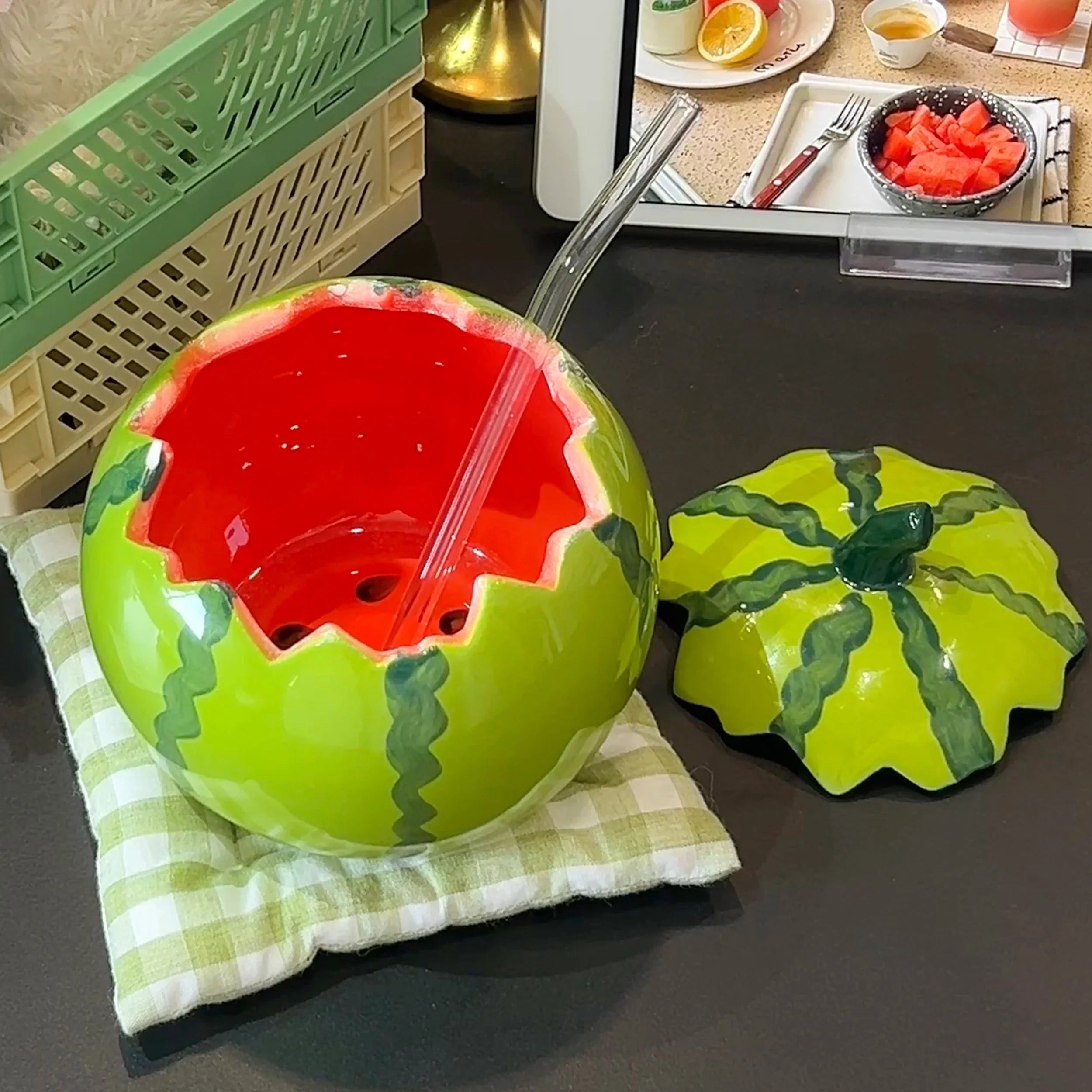 Taza con forma de sandía dulce