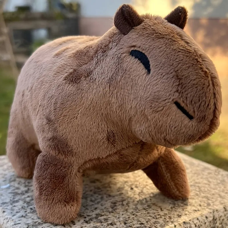 Peluche de roedor carpincho simulado
