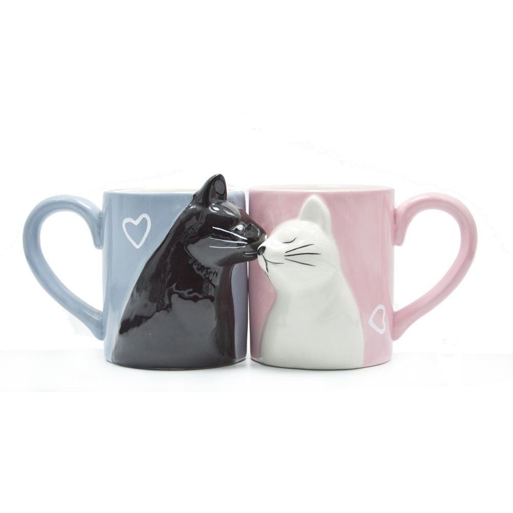 2 Pieces Luxury Kissing Cats Mugs