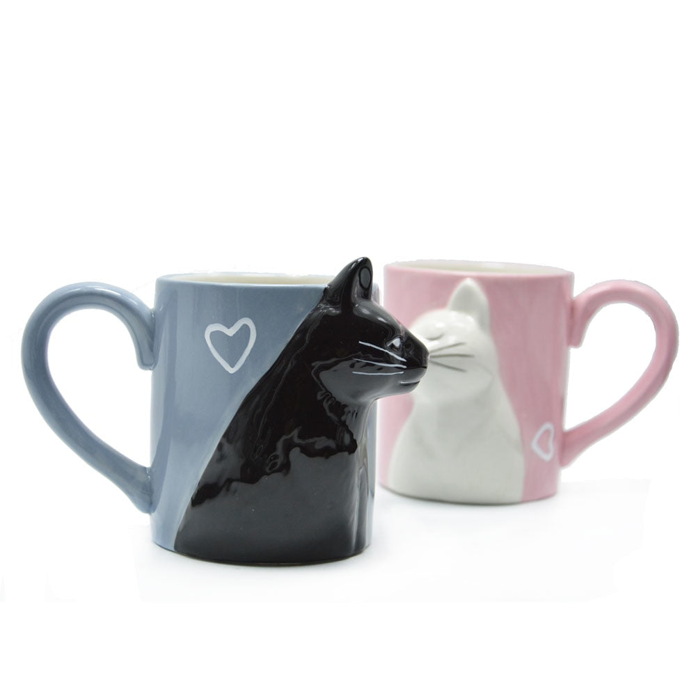 2 Pieces Luxury Kissing Cats Mugs