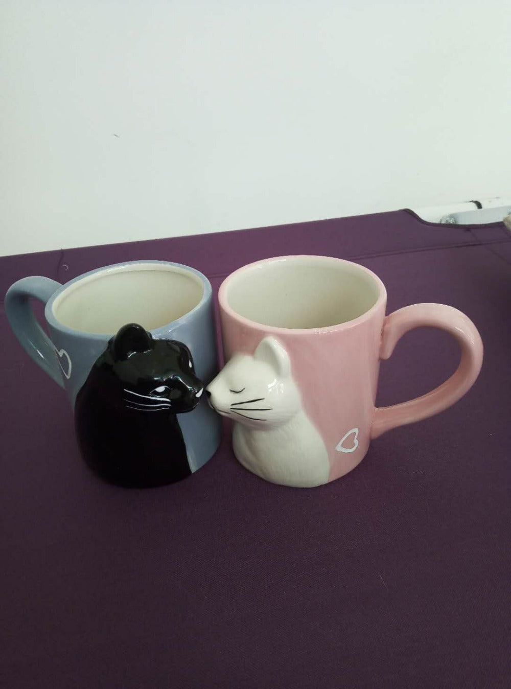 2 Pieces Luxury Kissing Cats Mugs