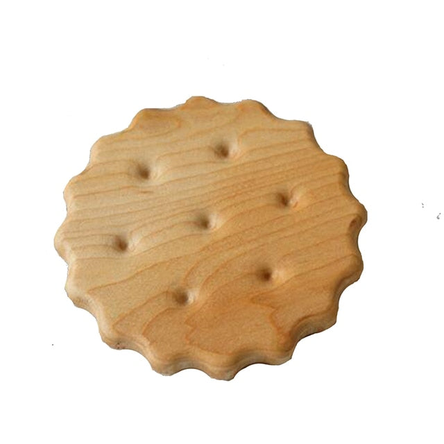 Posavasos de madera con forma de galleta